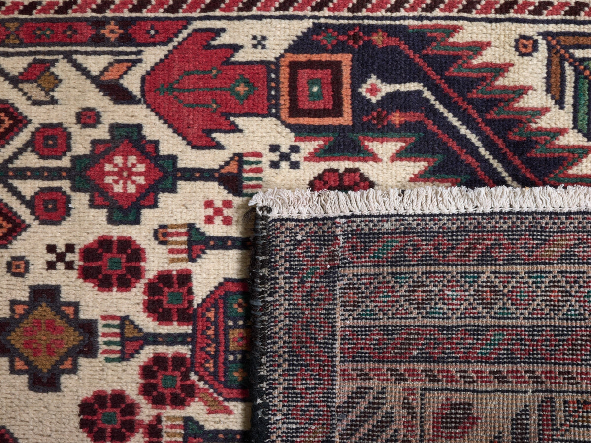 2'11" x 6'2" Small Oriental Style Rug