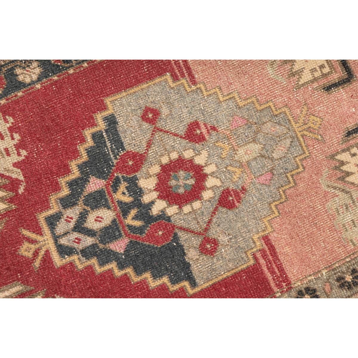 Bhamo - (1'7" x 3'7") Vintage Turkish Mini Rug