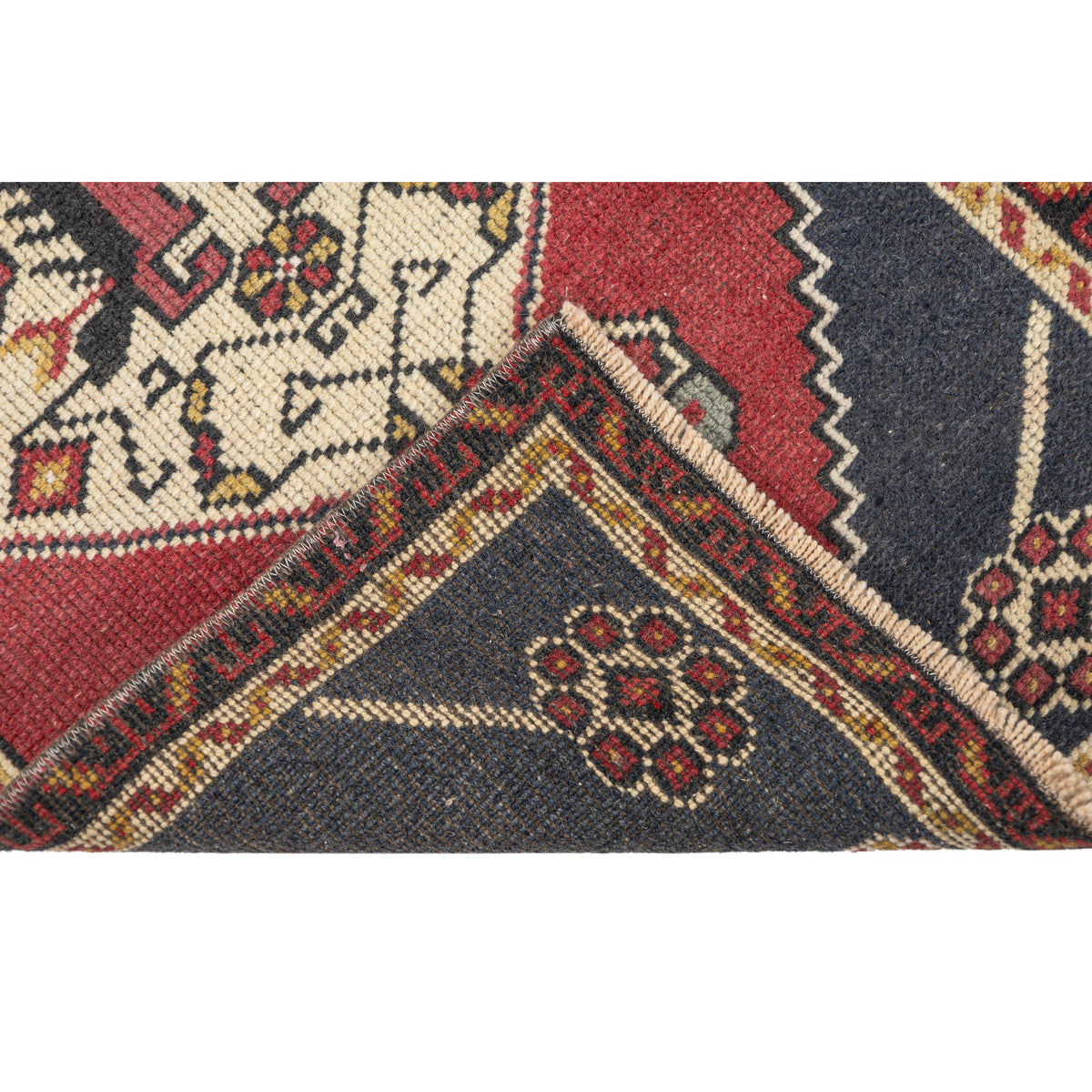 Kanzu - (1'8" x 3'9") Vintage Turkish Mini Rug