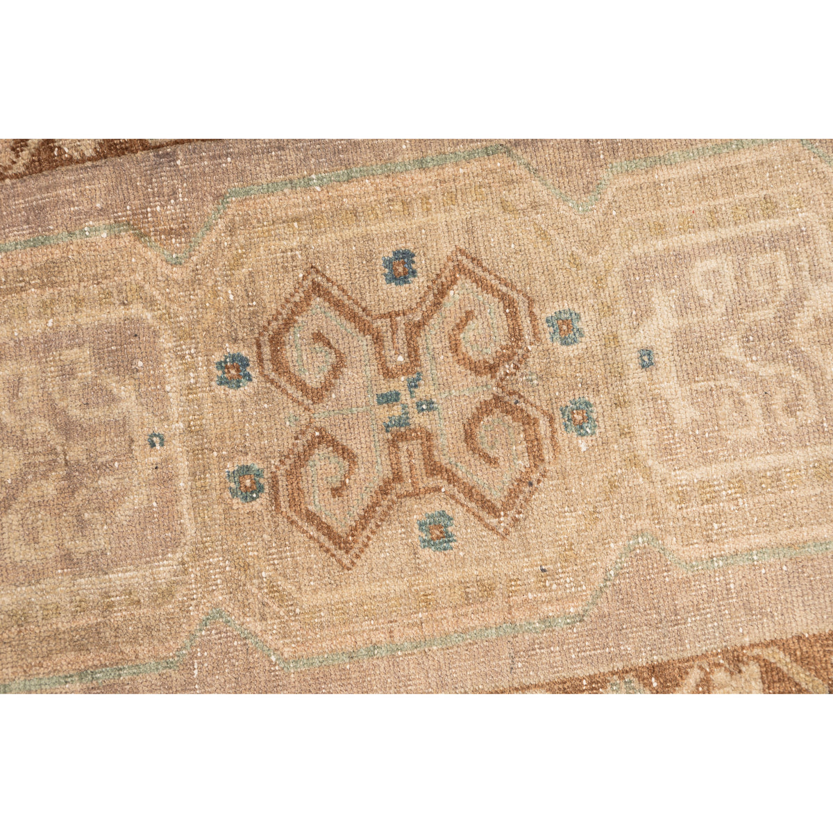 Salen - (1'6" x 3'1") Vintage Turkish Mini Rug