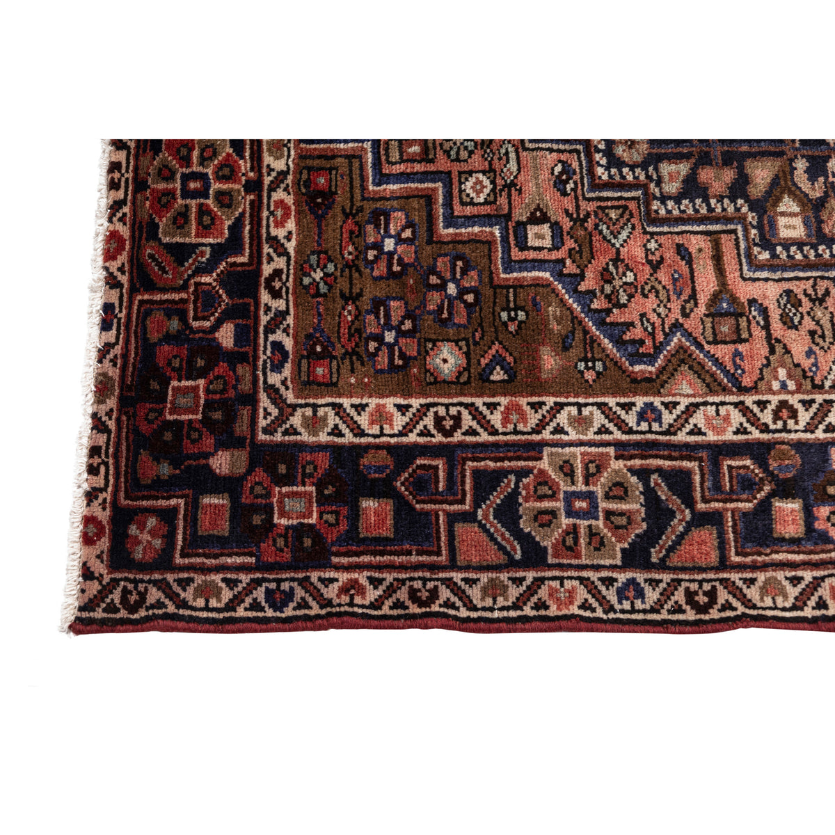 - (4'8" x 7'6") Oriental Persian Style Rug