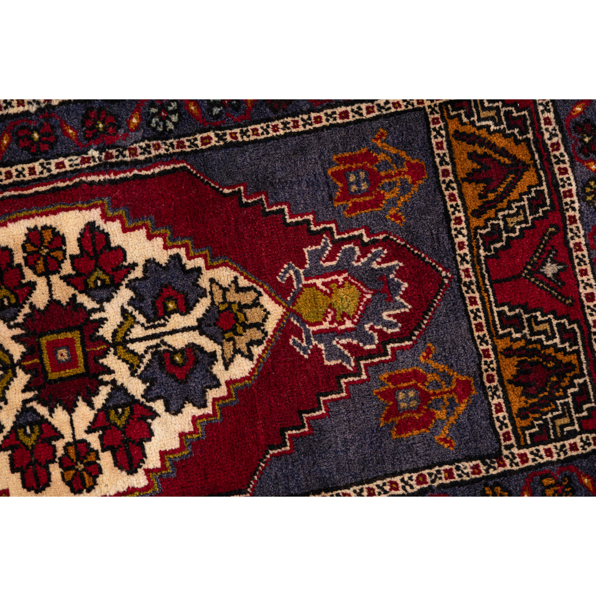 Authentic Anatolian Small Turkish Kitchen Rug - (2' x 4'1")