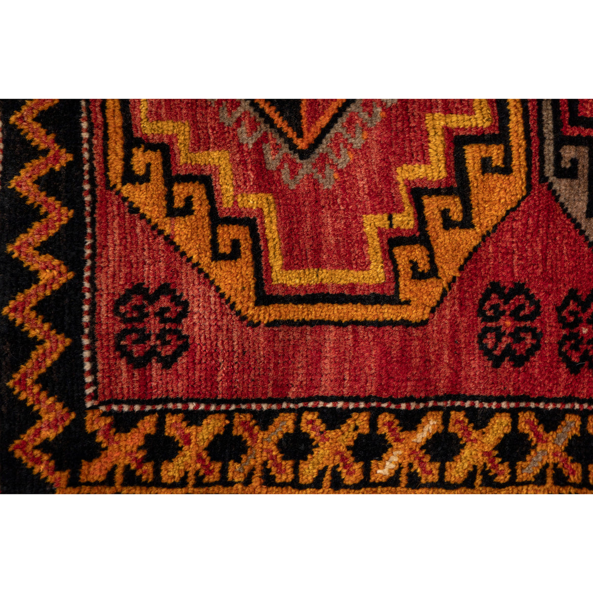 Handmade Small Boho Turkish Rug - (1'10" x 3'3")