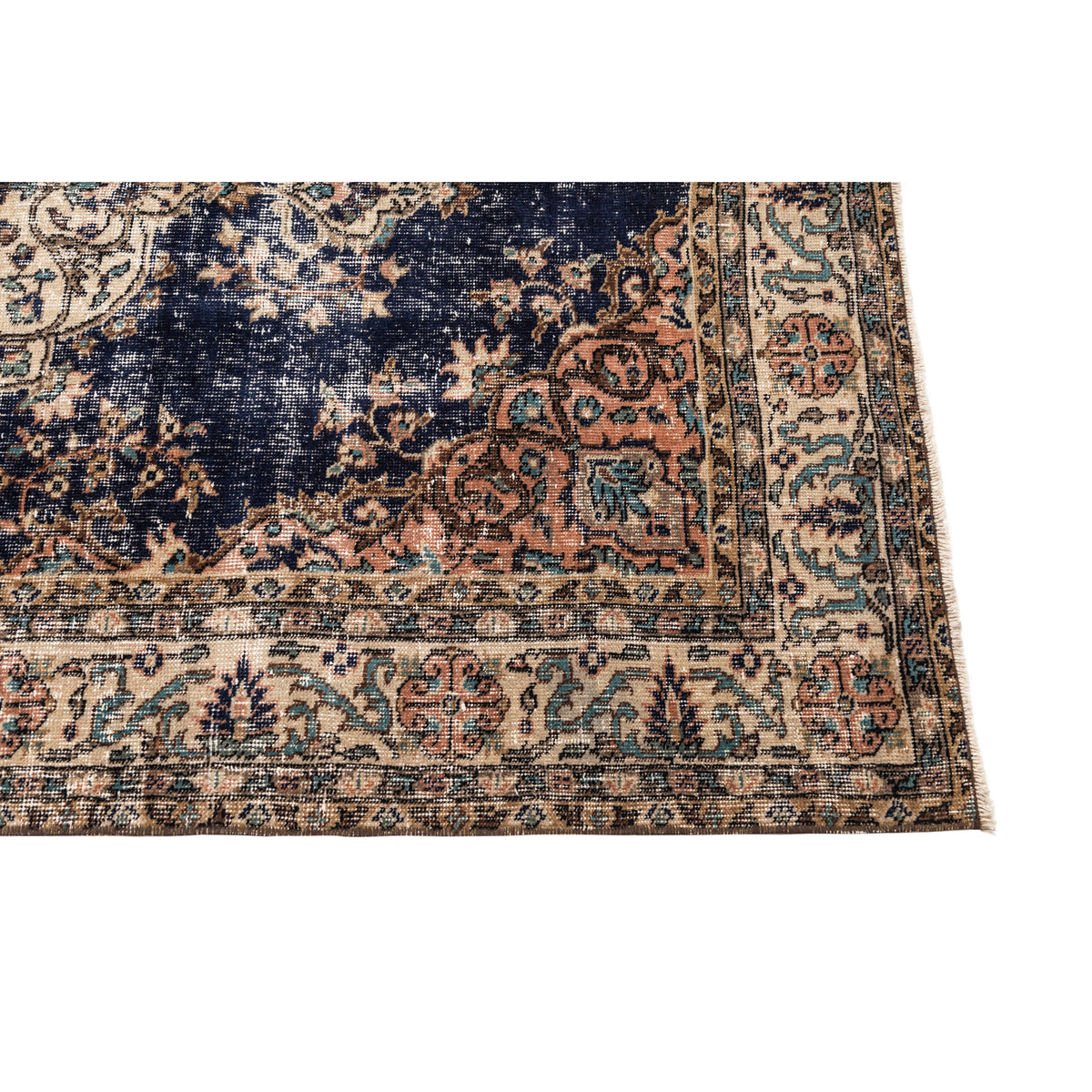 Overino - (4'10'' x 7'10'') Vintage Turkish Rug