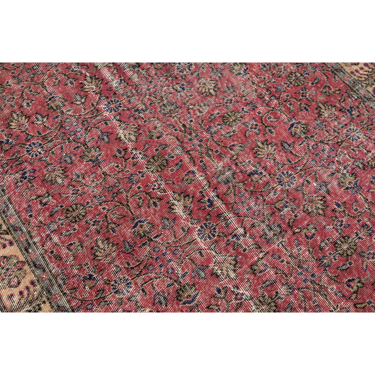 Zarech - (5'1'' x 8'6'') Vintage Turkish Rug