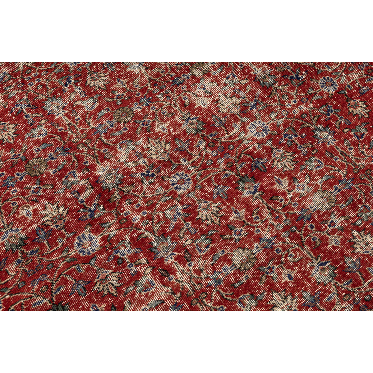 Morra - (5'4'' x 8'7'') Vintage Turkish Rug