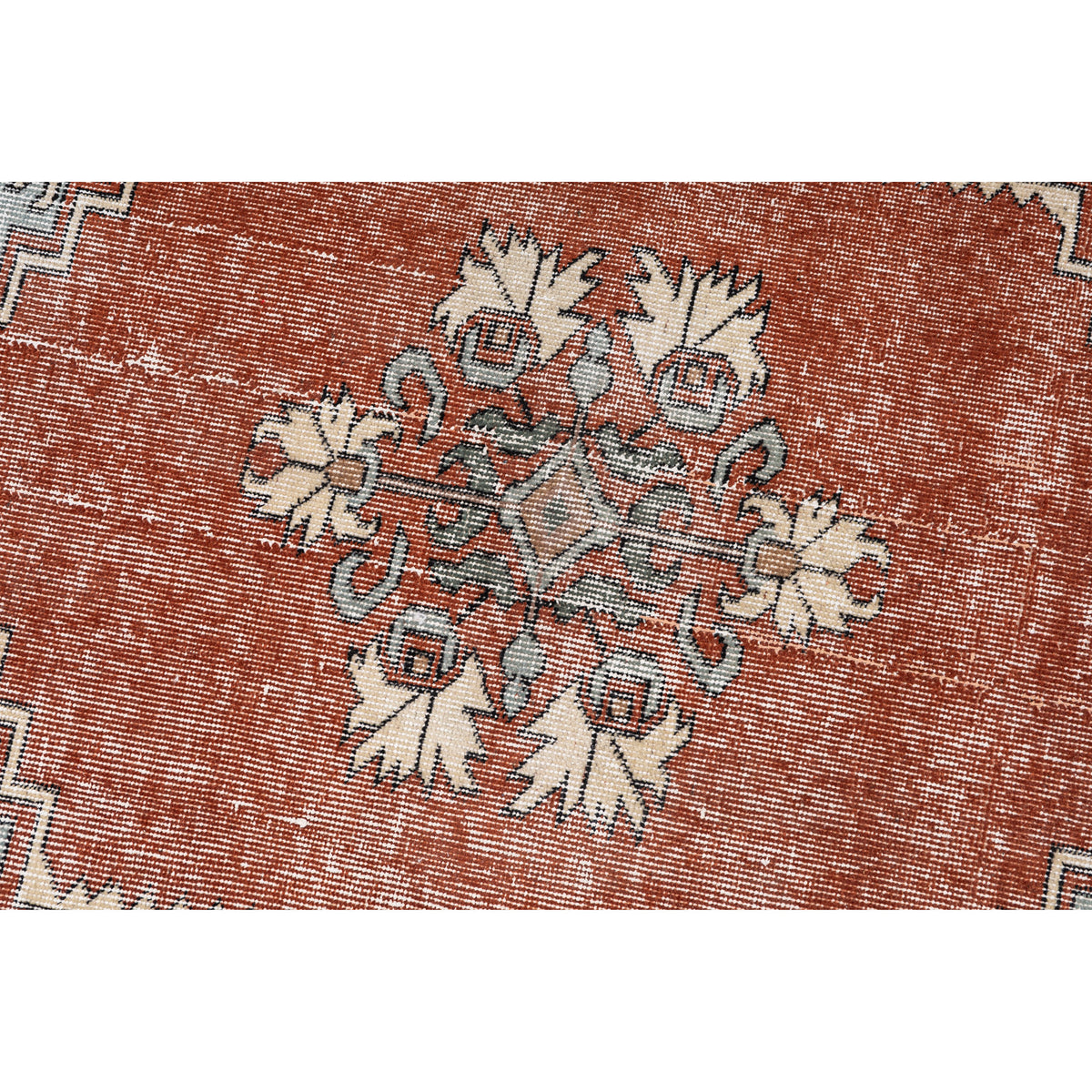 Small Vintage Oushak Entryway Rug - (2' x 3'9")