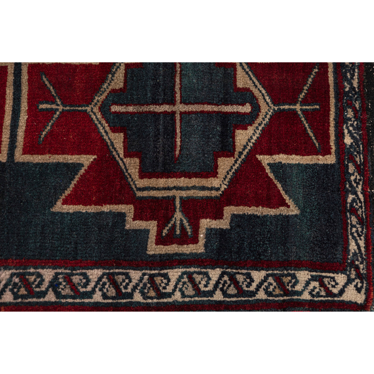 Saihan - (2'1" x 3'6") Vintage Turkish Rug