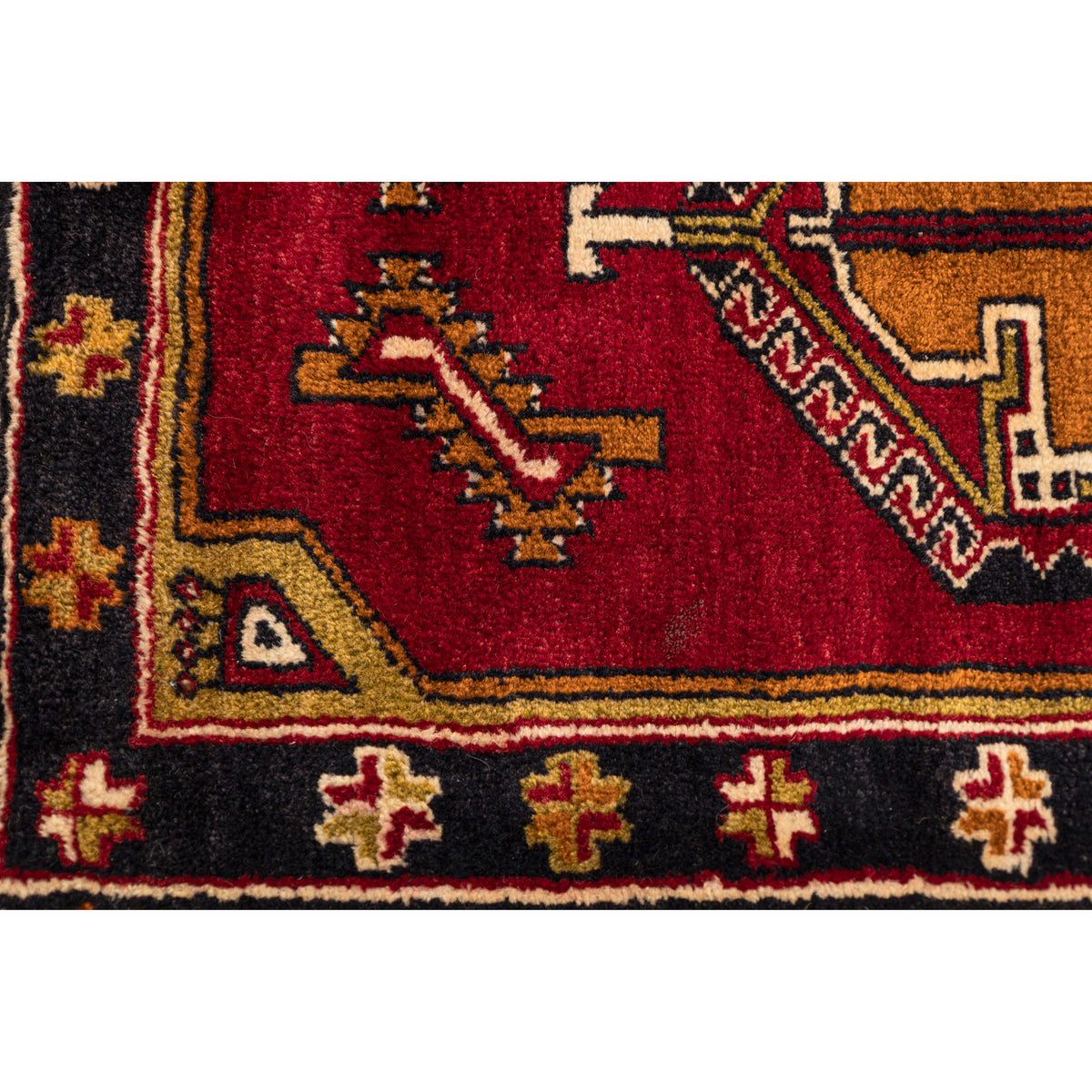 Shanin - (1'11" x 3'5") Vintage Turkish Rug