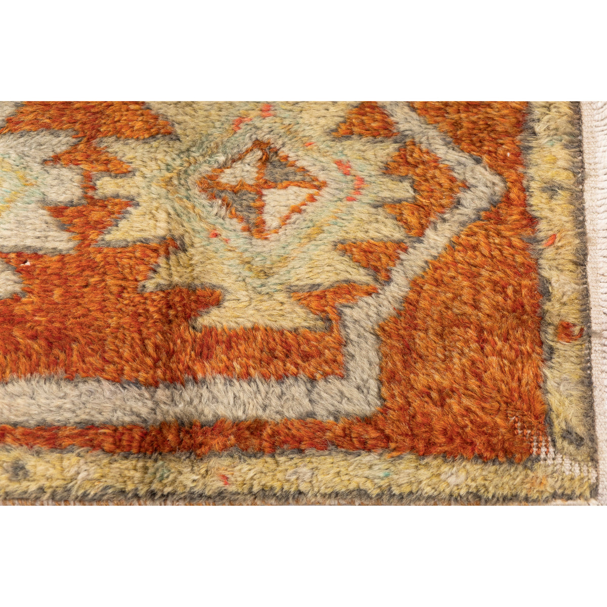 Ceiran - (1'7" x 3'2") Vintage Turkish Rug