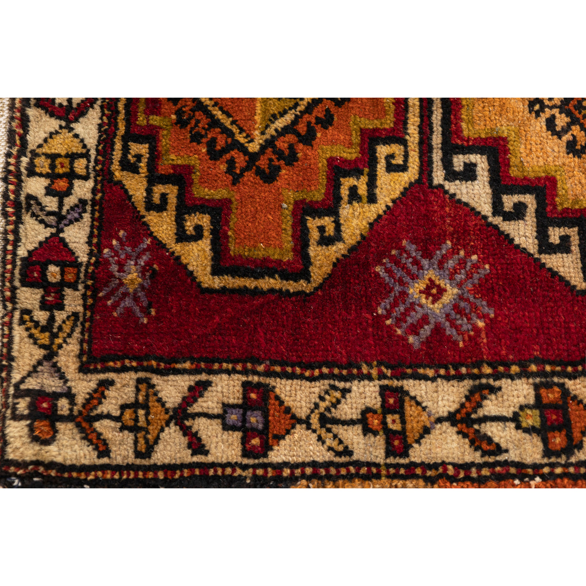 Cheyil - (1'10" x 3') Vintage Turkish Rug