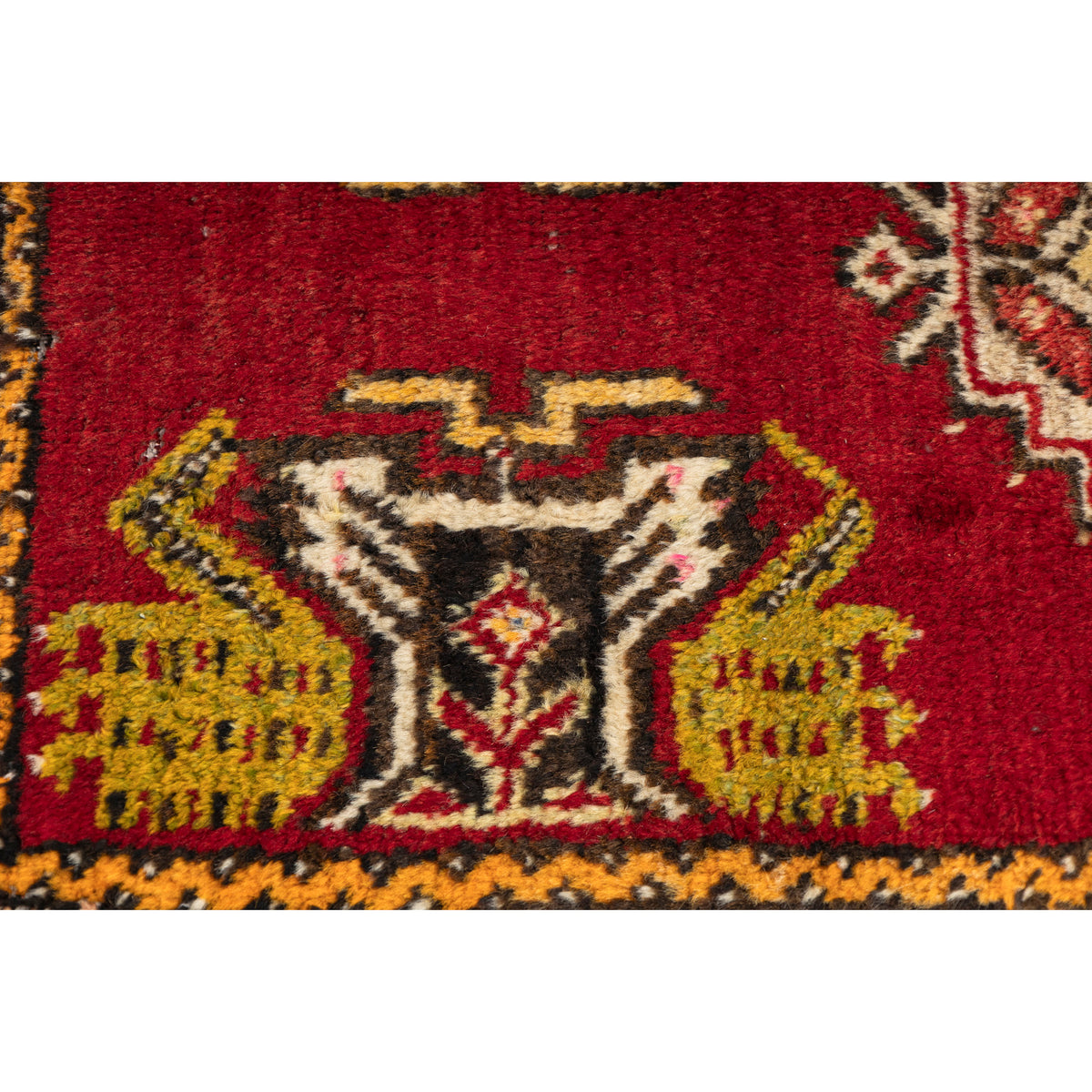 Mugann - (1'7" x 2'11") Vintage Turkish Rug