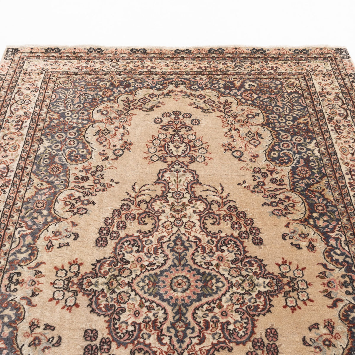 Kashgar - (5'1" x 7'11") Oriental Turkish Rug