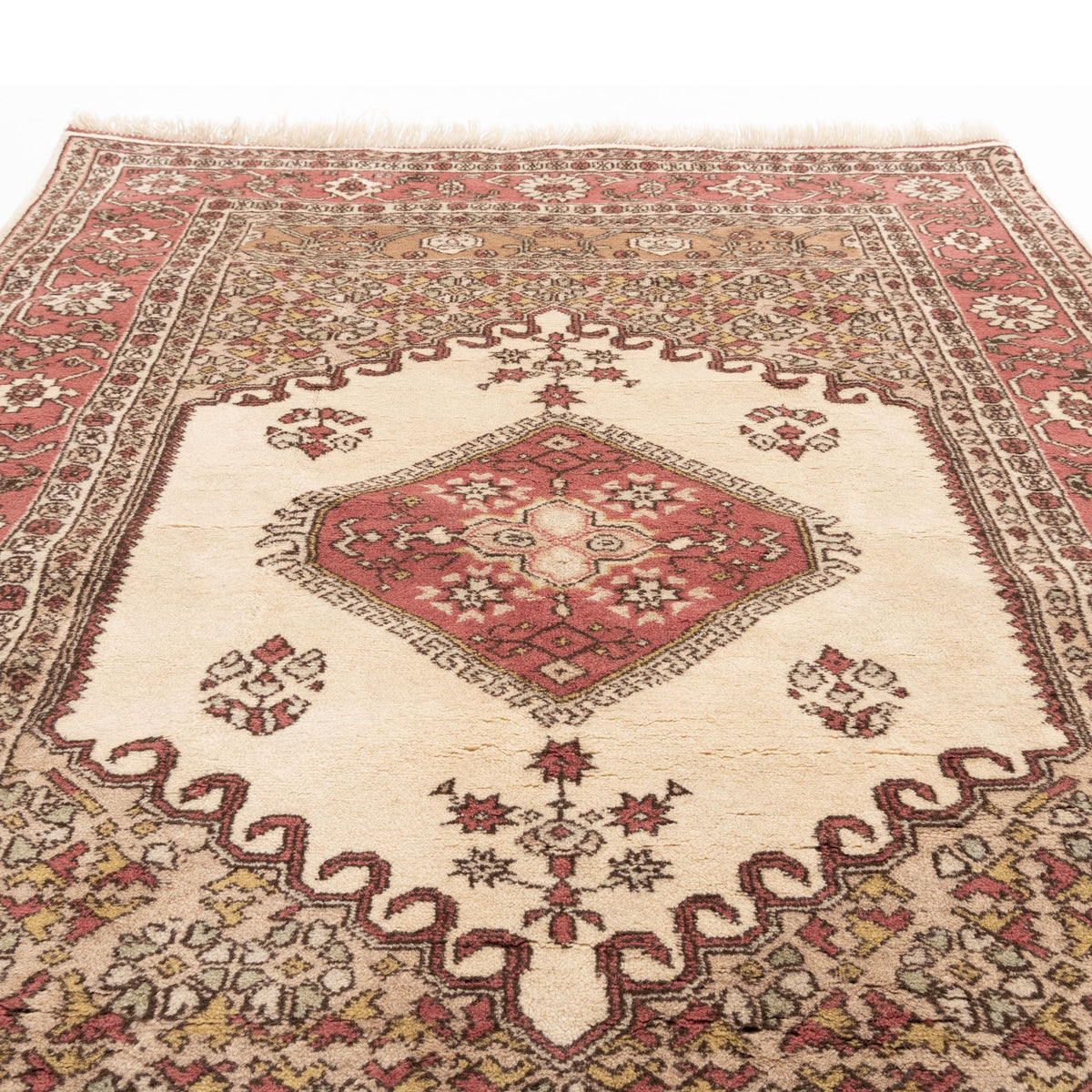 Mandere - (4'5" x 6') Oriental Turkish Rug