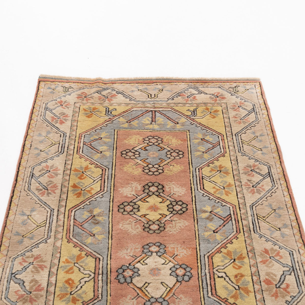 Idamadra - (3'11" x 6'6") Oriental Turkish Rug