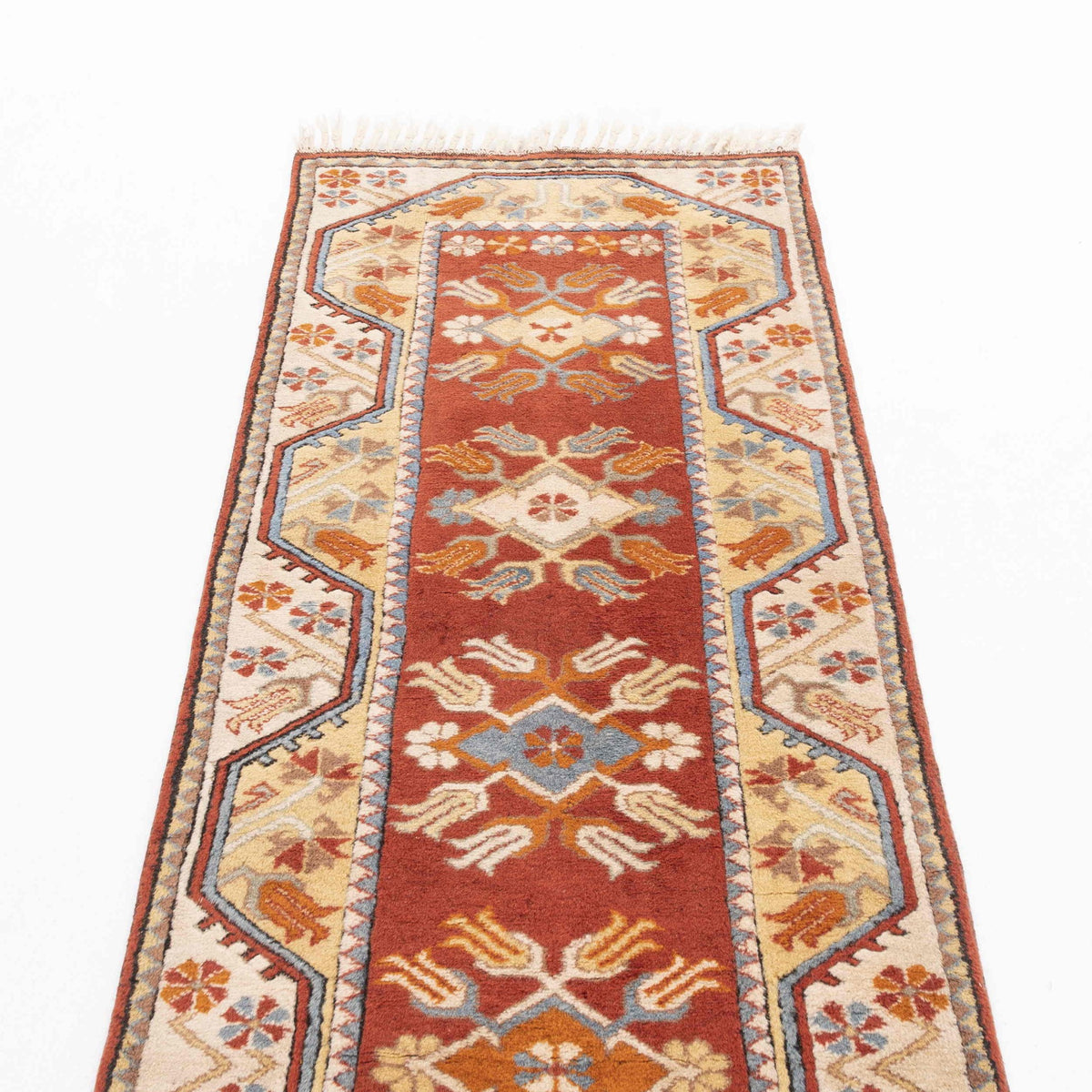 Kirgann - (2'7" x 9'2") Vintage Turkish Rug