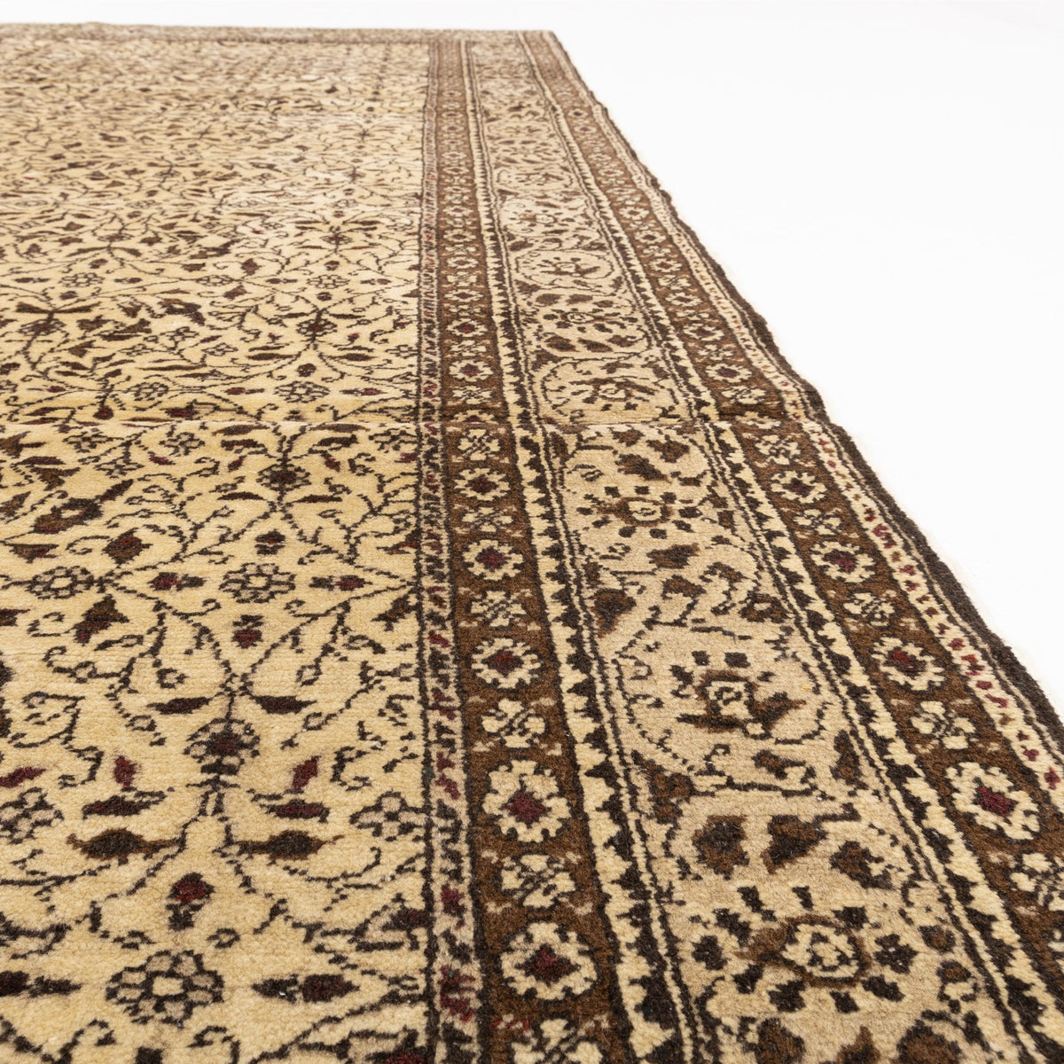 Yemliha - (6'5" x 9'3") Oriental Turkish Rug
