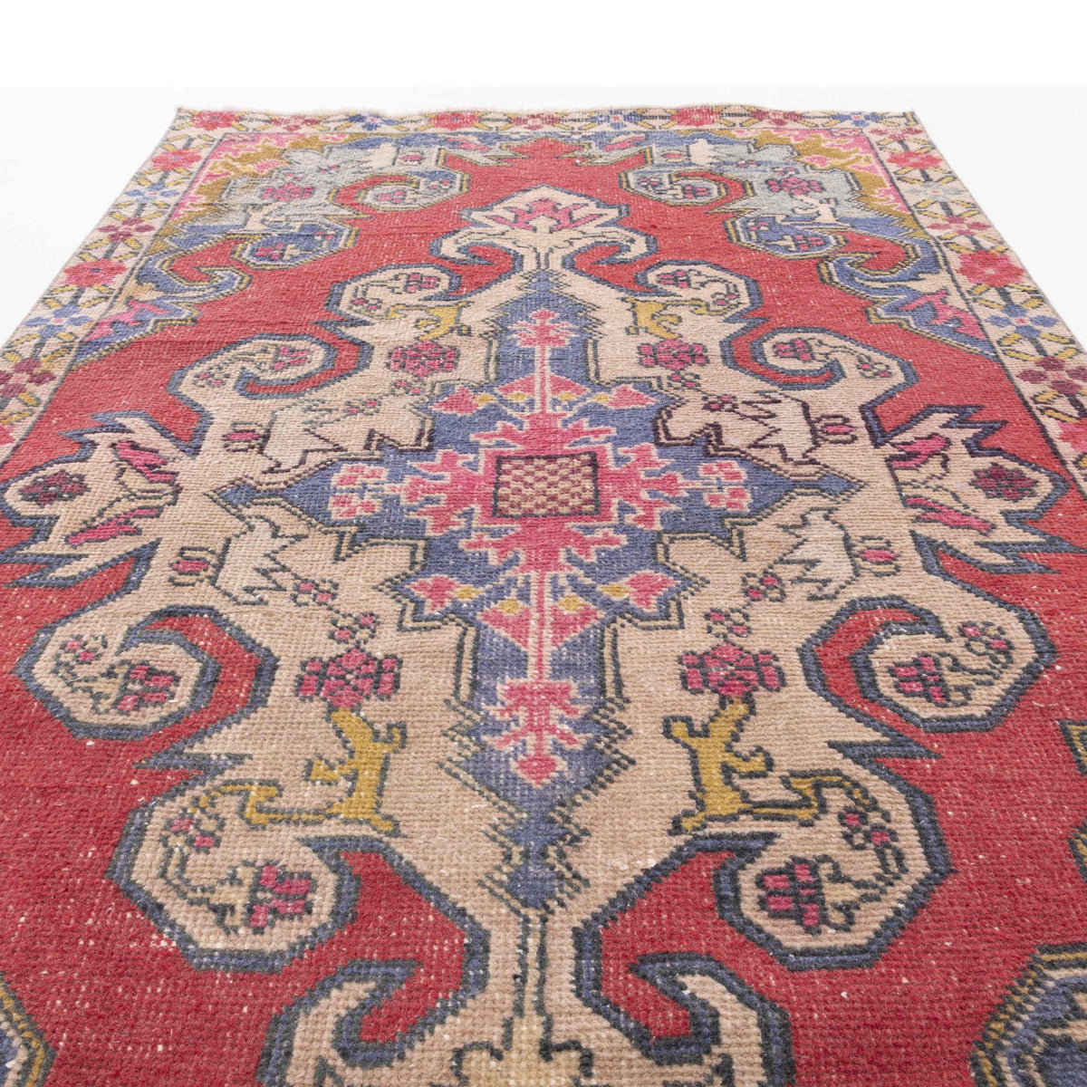 Rhutan - (3'10" x 6'5") Vintage Turkish Rug