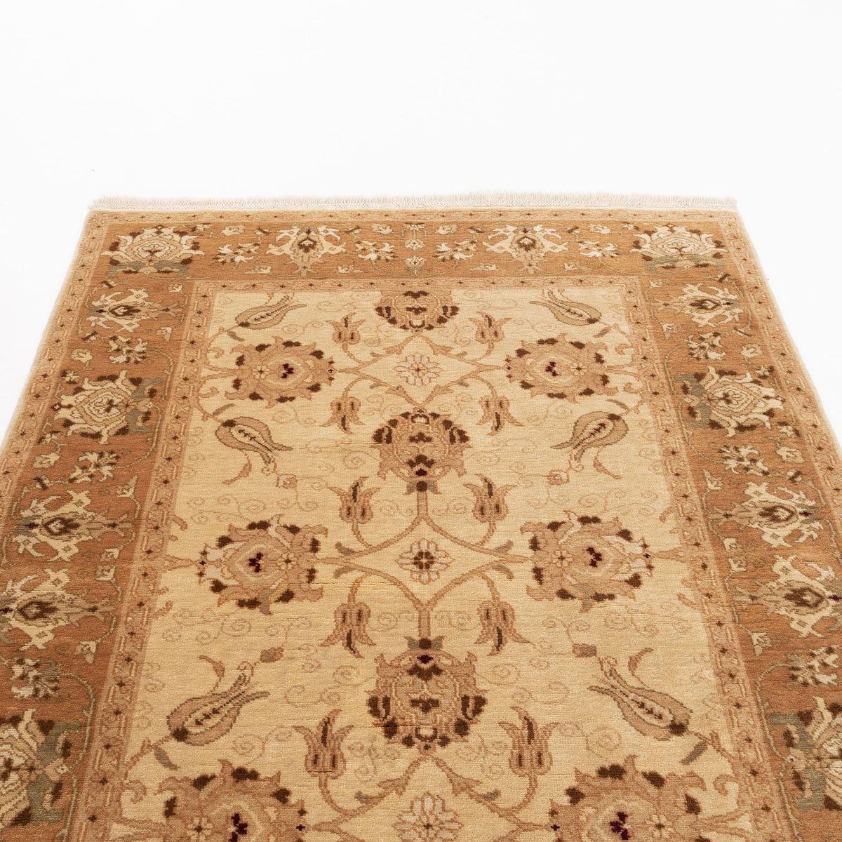 Khasbelen - (5'1" x 6'5") Oriental Turkish Rug