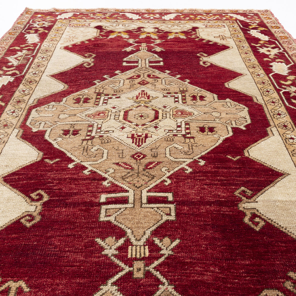 Chamli - (4'5" x 6'11") Oriental Turkish Rug