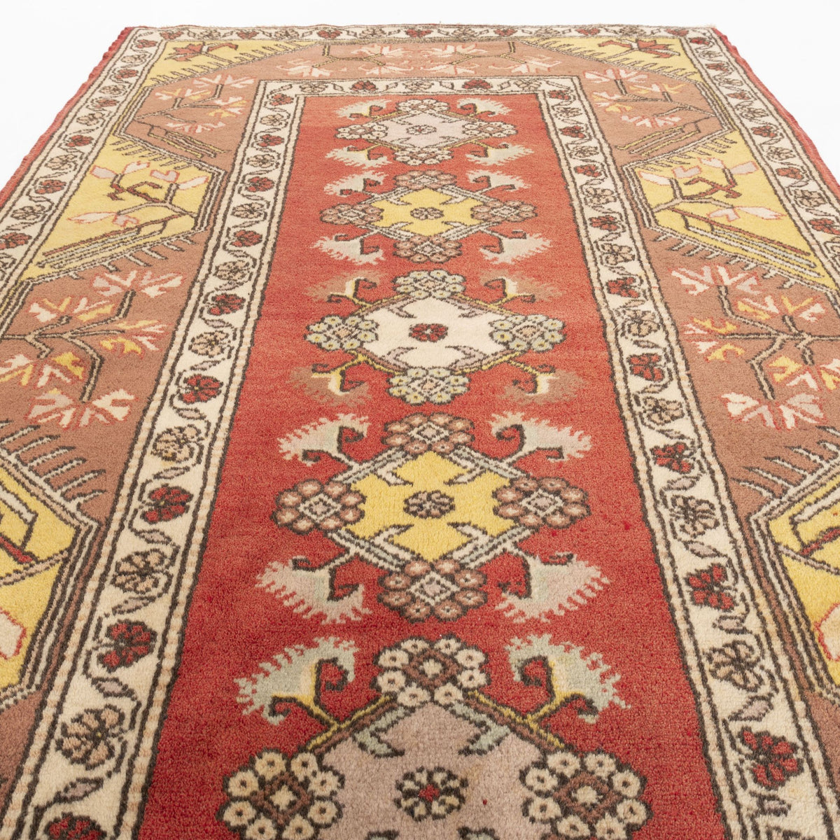 Pozanthi - (4' x 7'1") Oriental Turkish Rug