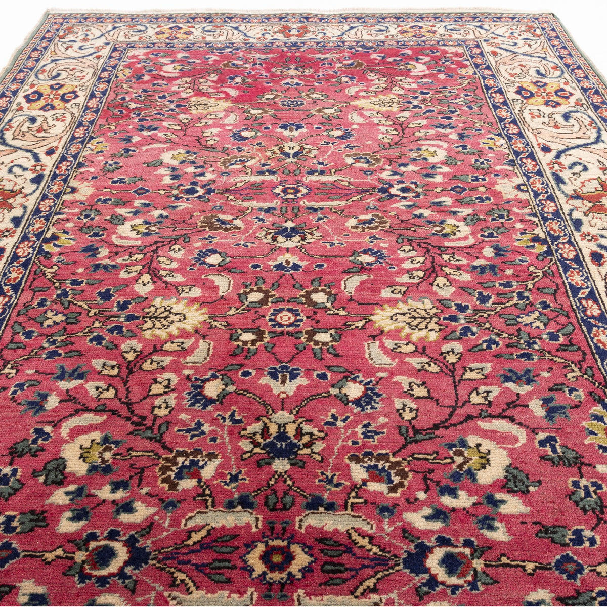 Arguvani - (3'11" x 5'10") Oriental Turkish Rug