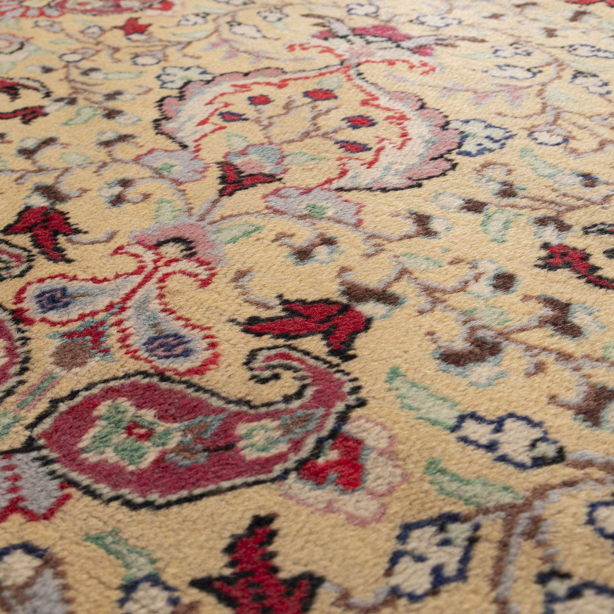 Rayizan - (6'7" x 9'5") Oriental Turkish Rug