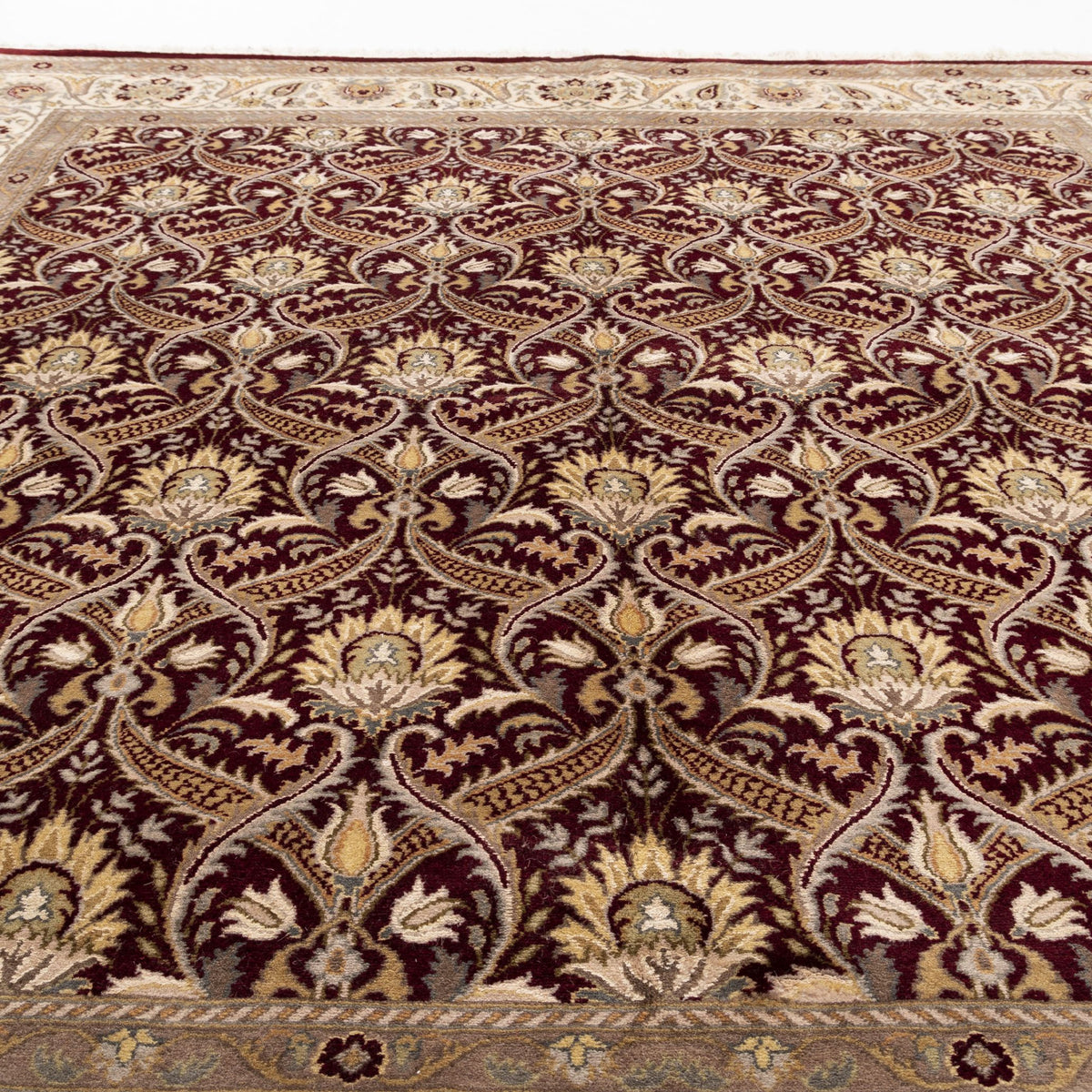 Mizani - (6'6" x 6'7") Oriental Turkish Rug