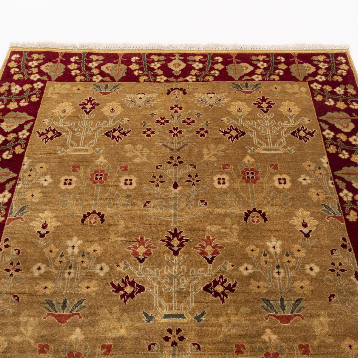 Thyrai - (5' x 6'6") Oriental Turkish Rug