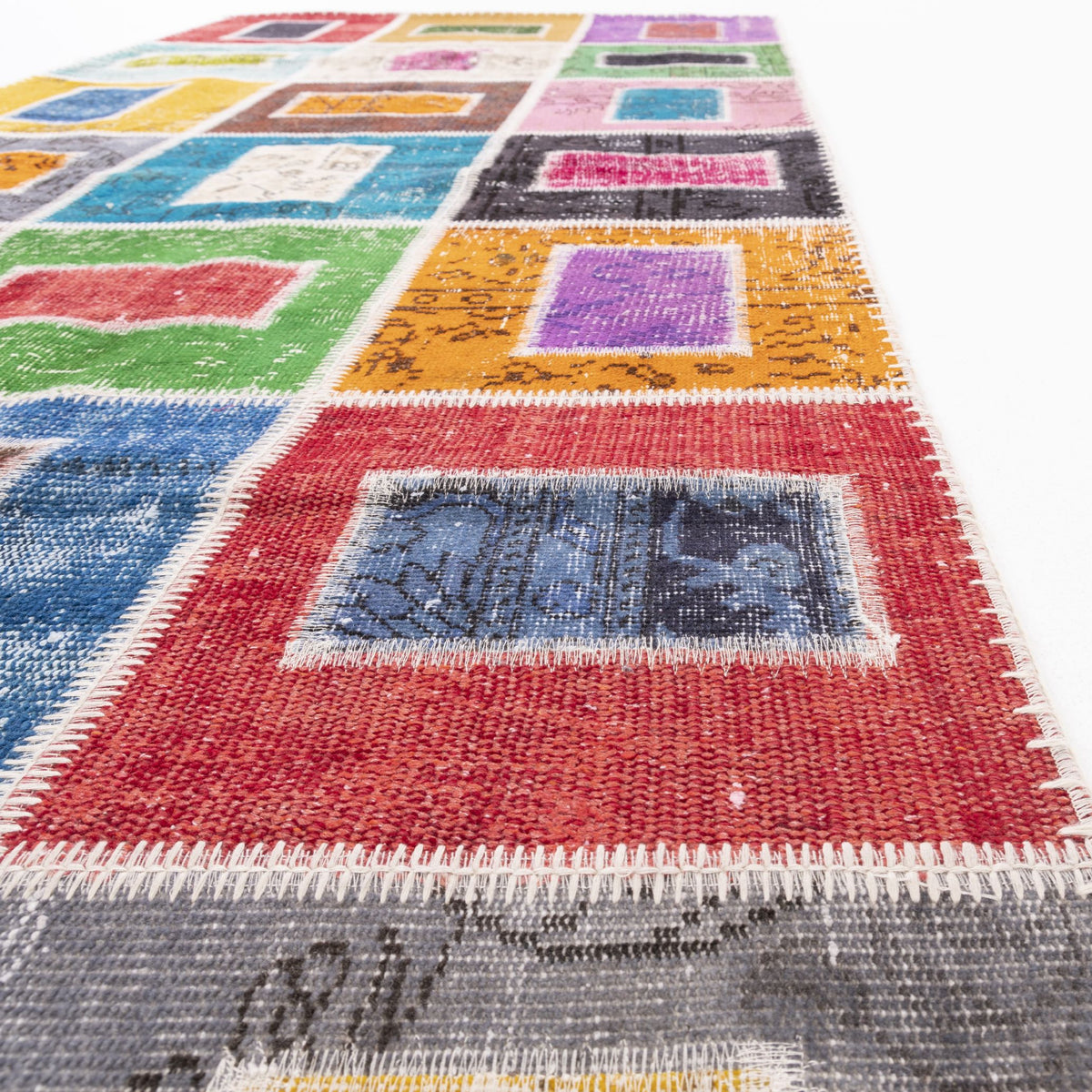 Barbava - (3'11" x 9'2") Vintage Patchwork Rug