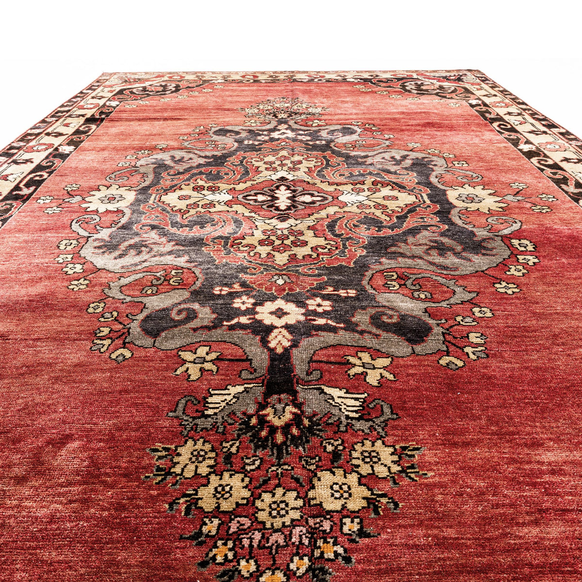 Termessos - (6'5" x 11'2") Oriental Turkish Rug