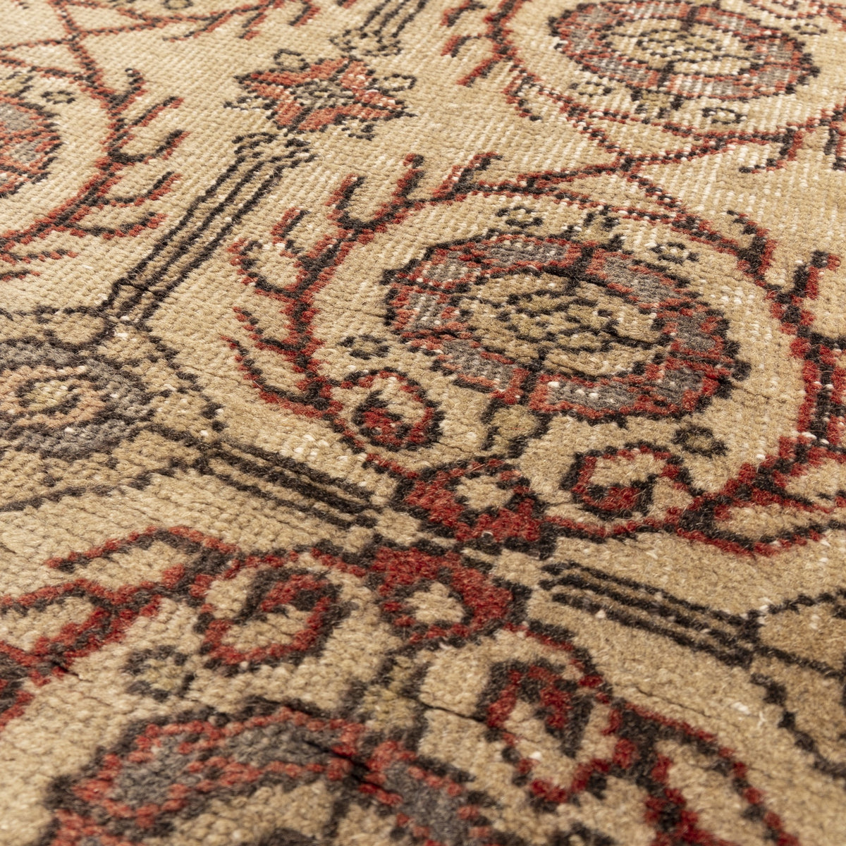 Olbasa - (4'6" x 7'1") Oriental Turkish Rug