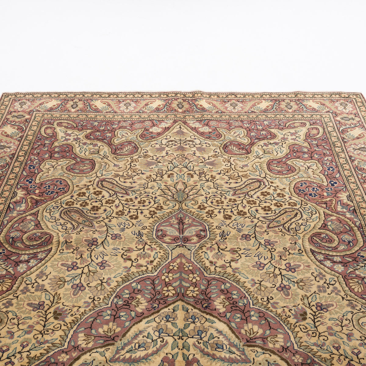 Ghapalia - (6'7" x 9'8") Oriental Turkish Rug