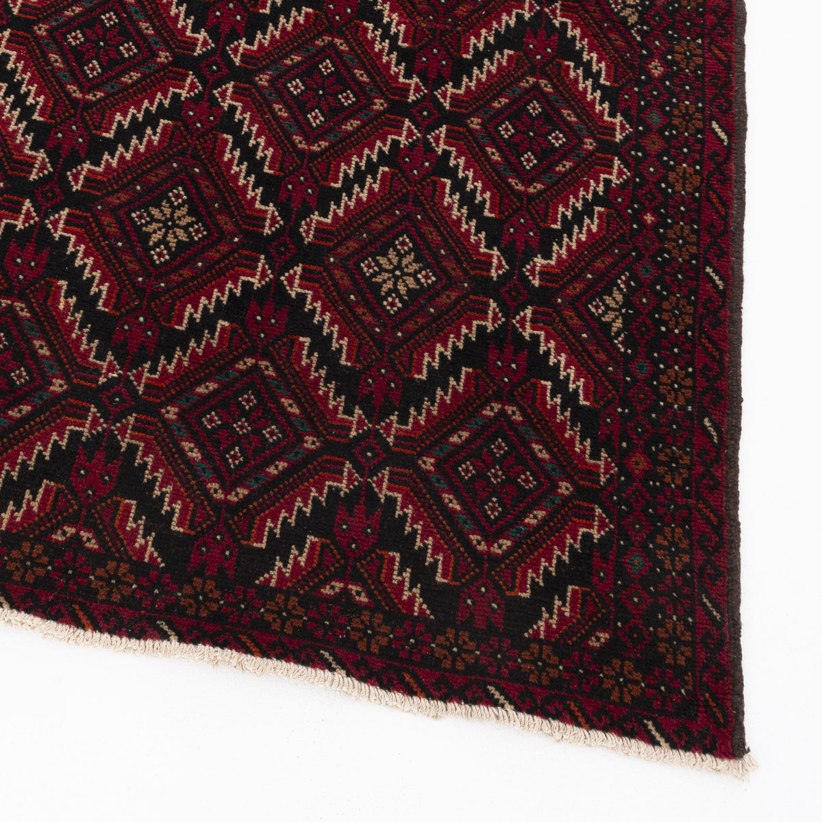 Keviskar - (3'3" x 5'11") Oriental Turkish Rug