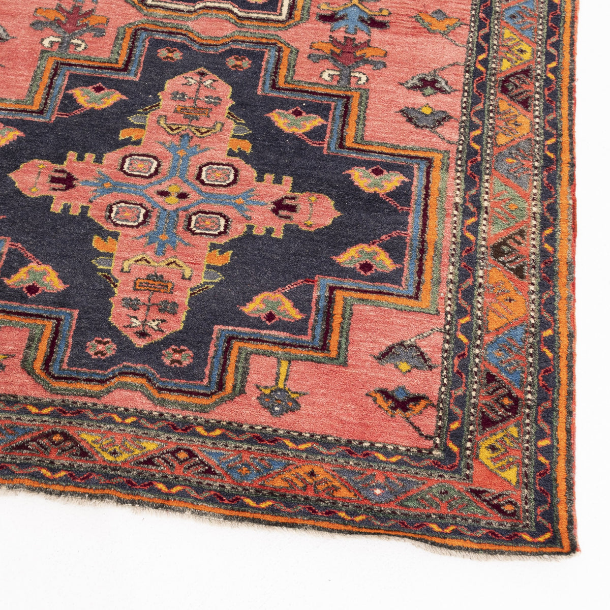 Cimeheni - (4'2" x 7'3") Oriental Turkish Rug