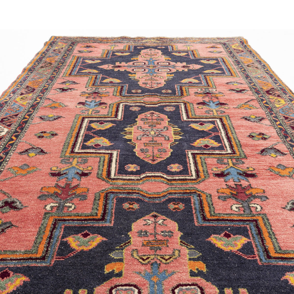 Cimeheni - (4'2" x 7'3") Oriental Turkish Rug