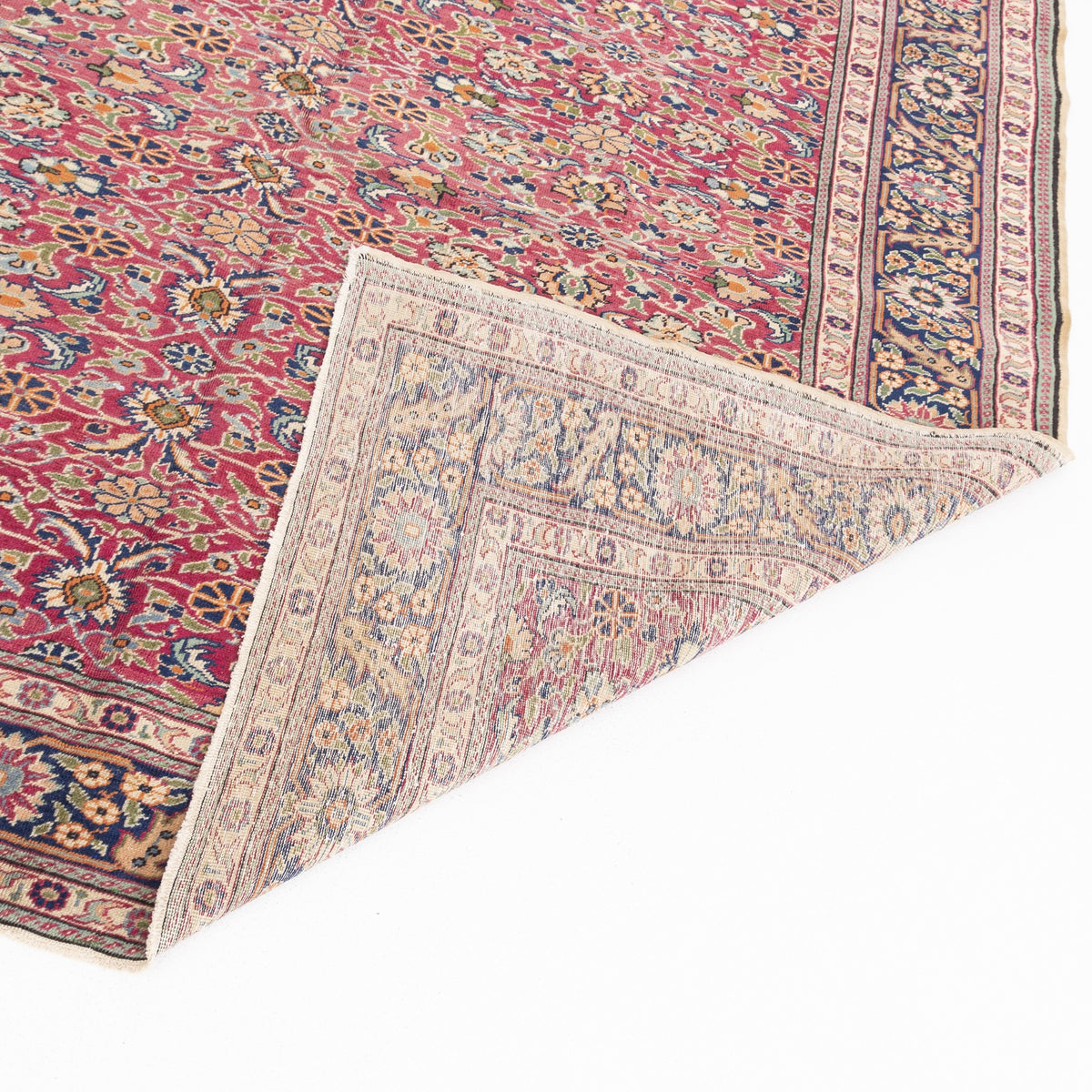 Devakun - (6'11" x 10'2") Oriental Turkish Rug