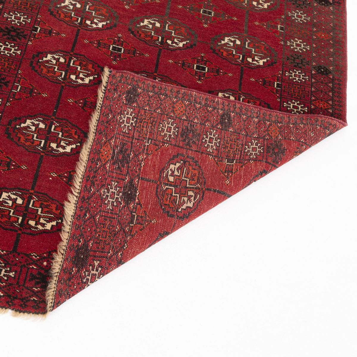 Giravi - (3'7" x 5'2") Oriental Turkish Rug
