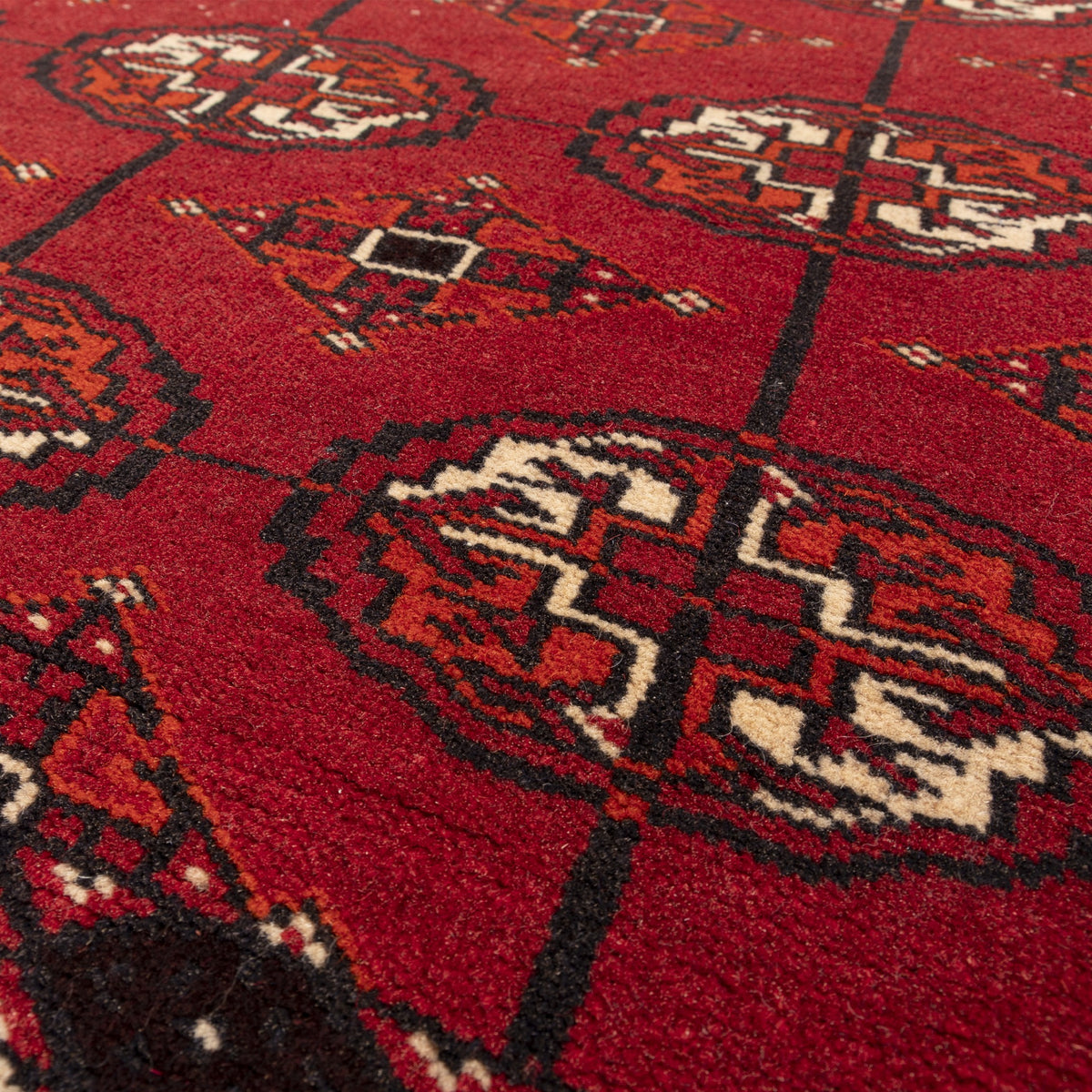 Giravi - (3'7" x 5'2") Oriental Turkish Rug