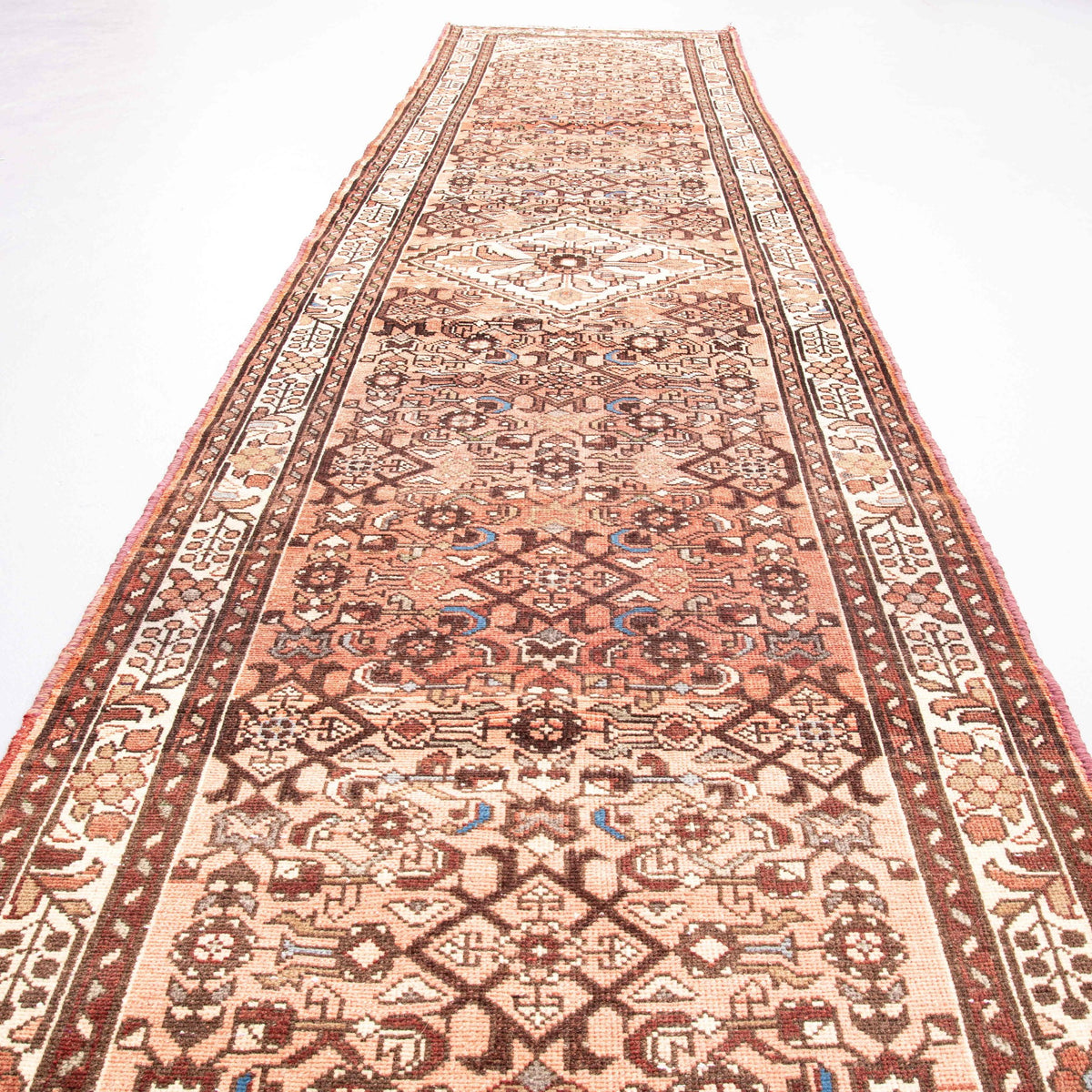 Mardastani - (2'9" x 12'10") Oriental Turkish Rug