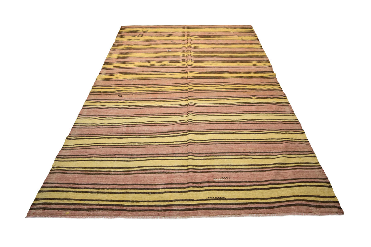 Aladag - (6'4" x 9'7") Vintage Turkish Kilim