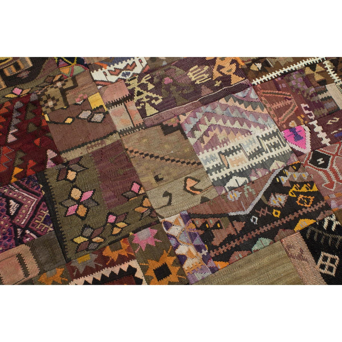 Ciledar - (5'8'' x 7'11'') Vintage Patchwork Turkish Kilim