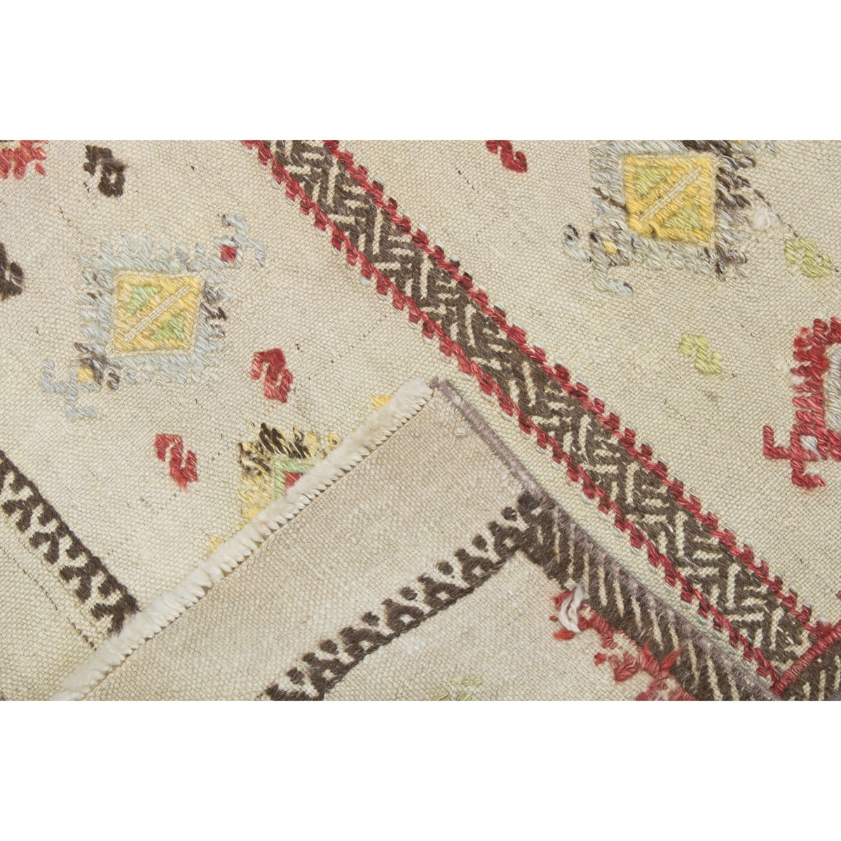 Strabon - (3'5'' x 3'11'') Vintage Turkish Kilim