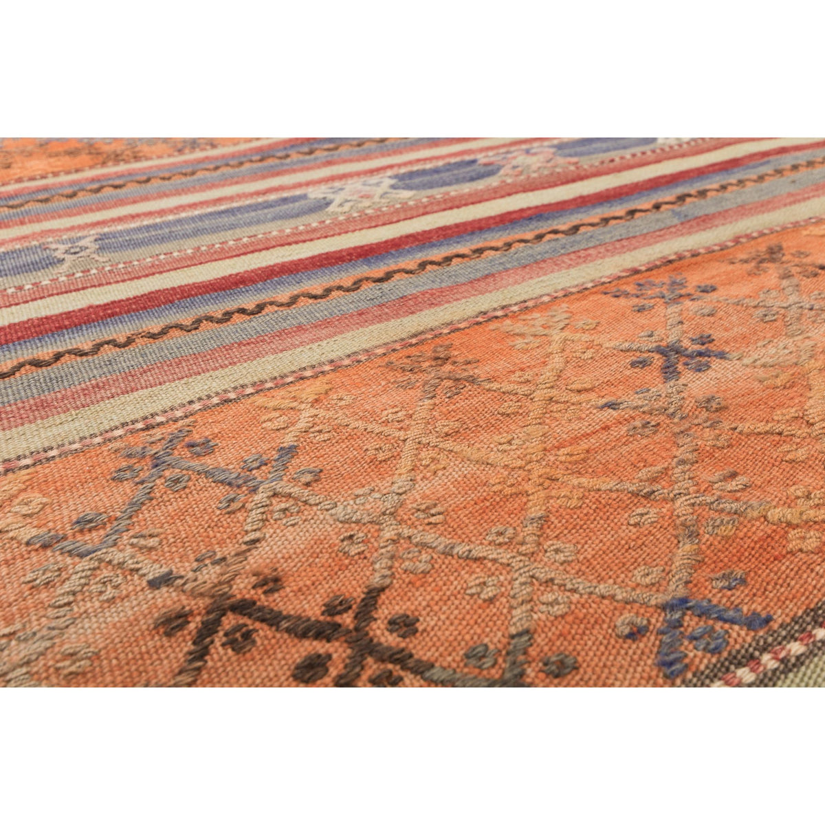 Kalekoy - (5'2" x 10'2") Vintage Turkish Kilim