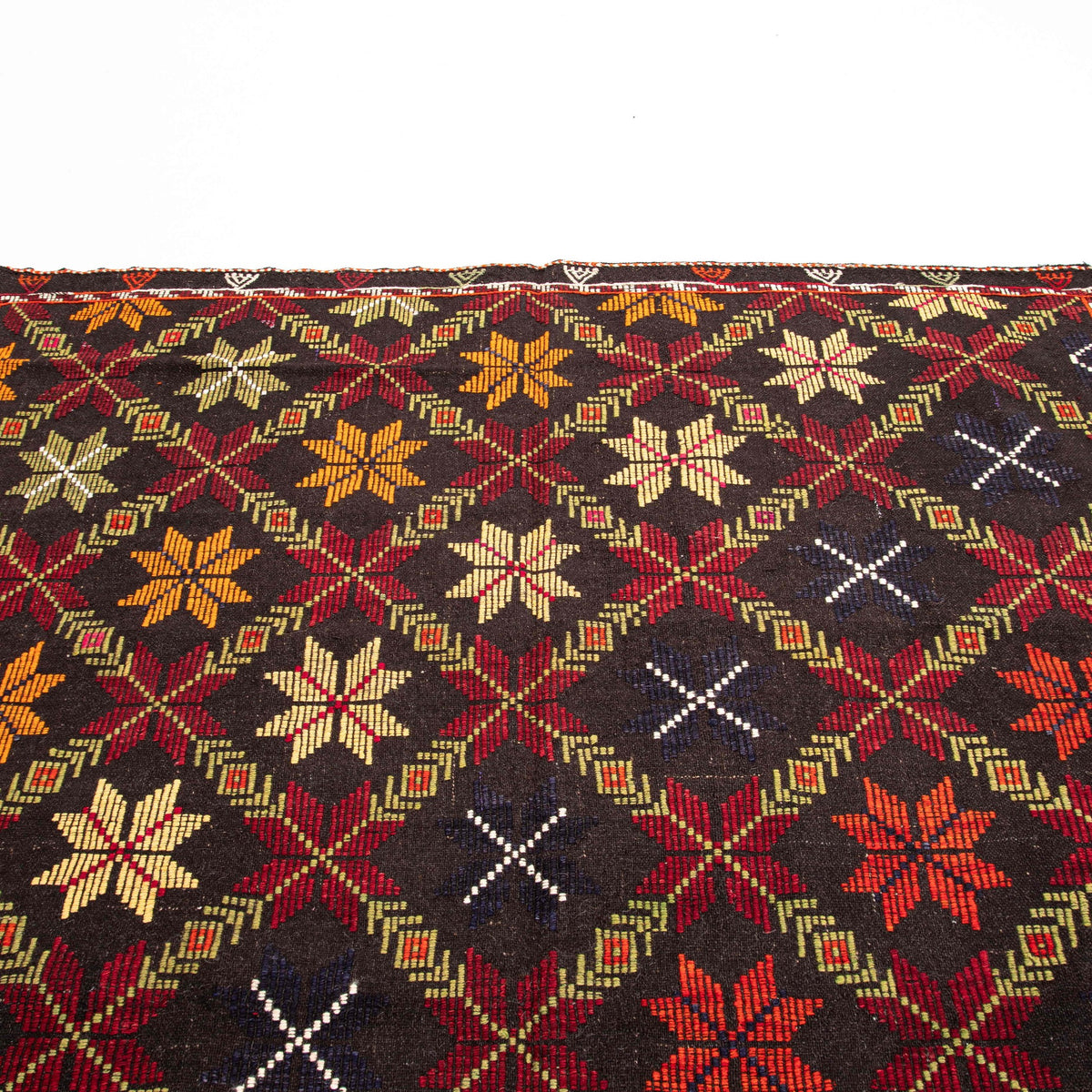 Stepannos - (6'5'' x 9'1'') Vintage Turkish Kilim