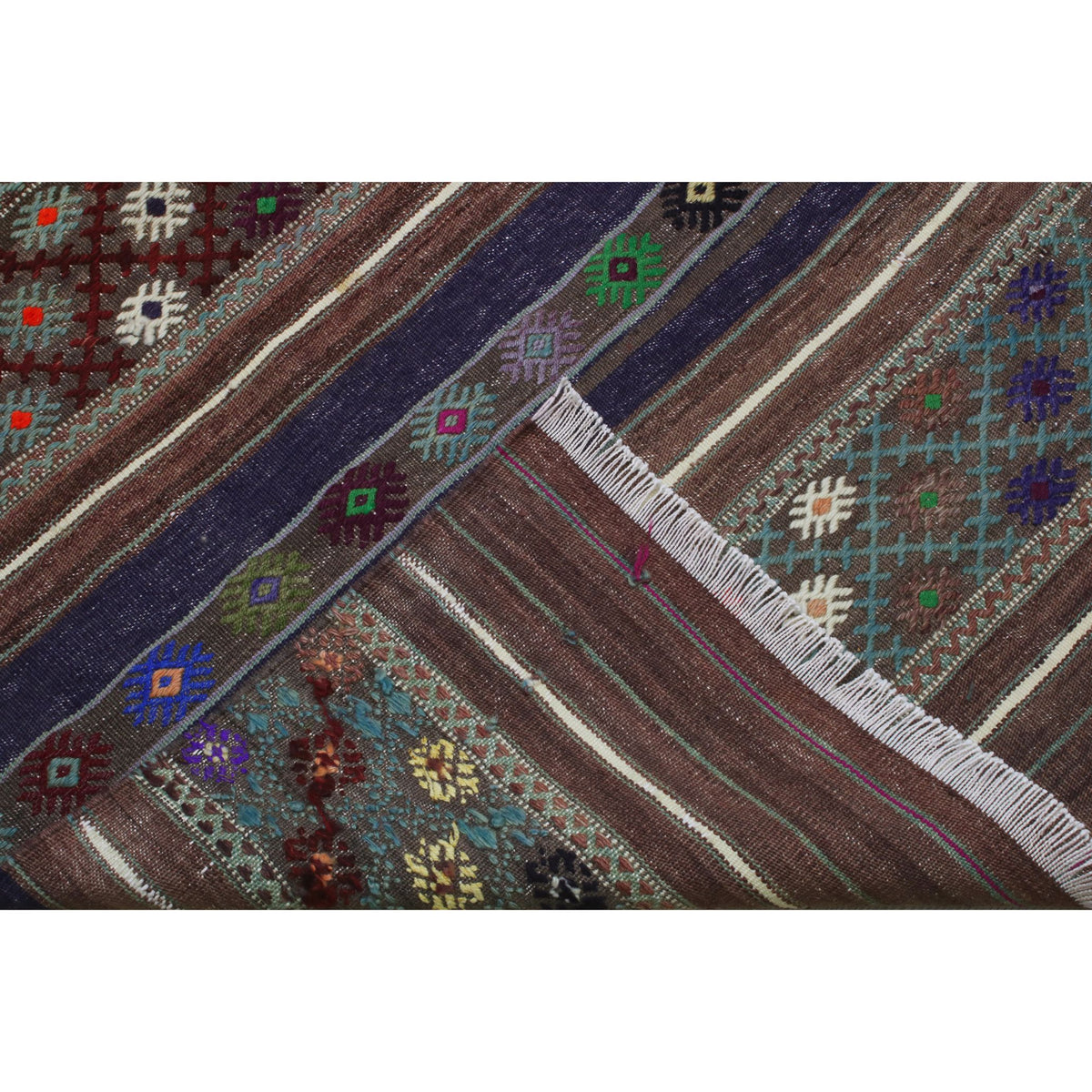 Cidonia - (4'7'' x 8'2'') Vintage Turkish Kilim