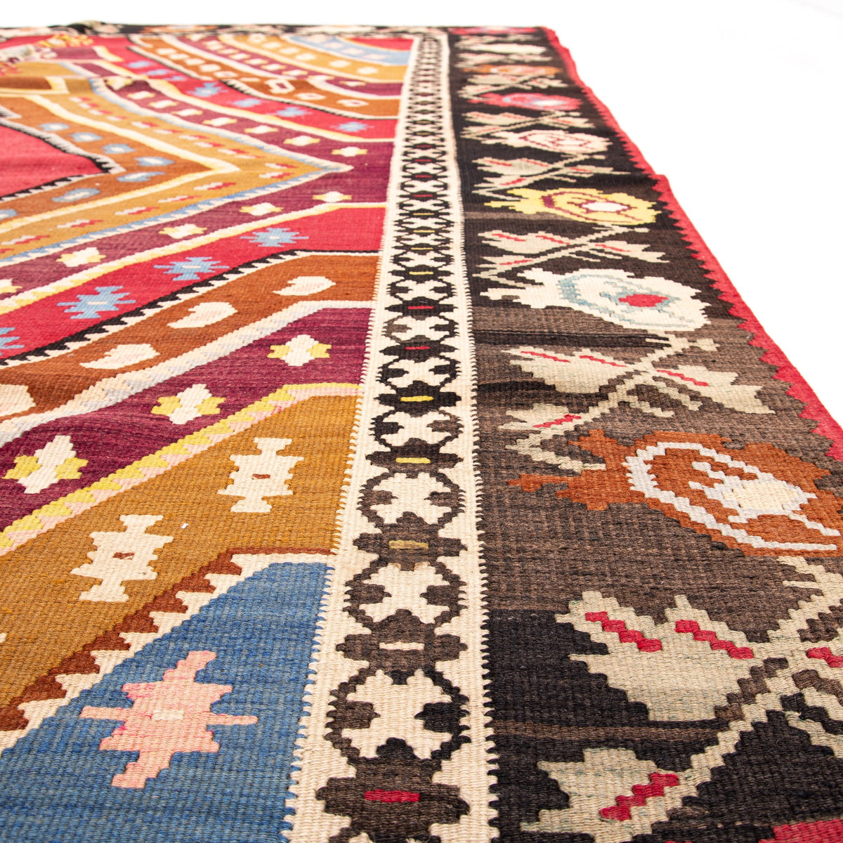 Inndos - (7'3" x 10'4") Vintage Turkish Kilim