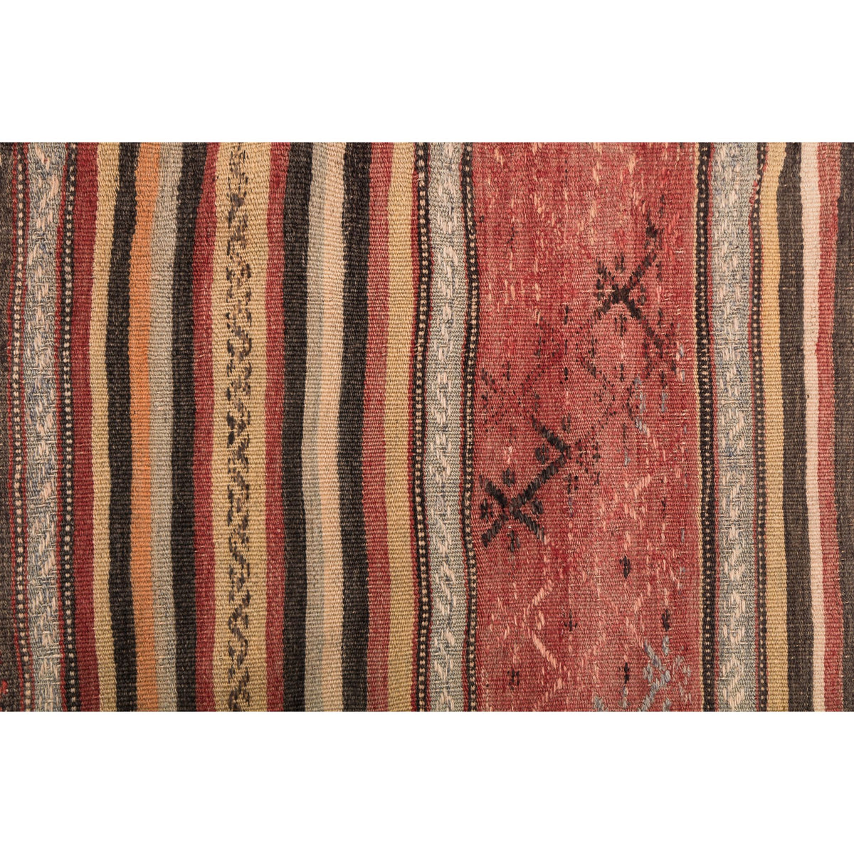 Pigadia - (4'10" x 8'7") Vintage Turkish Kilim