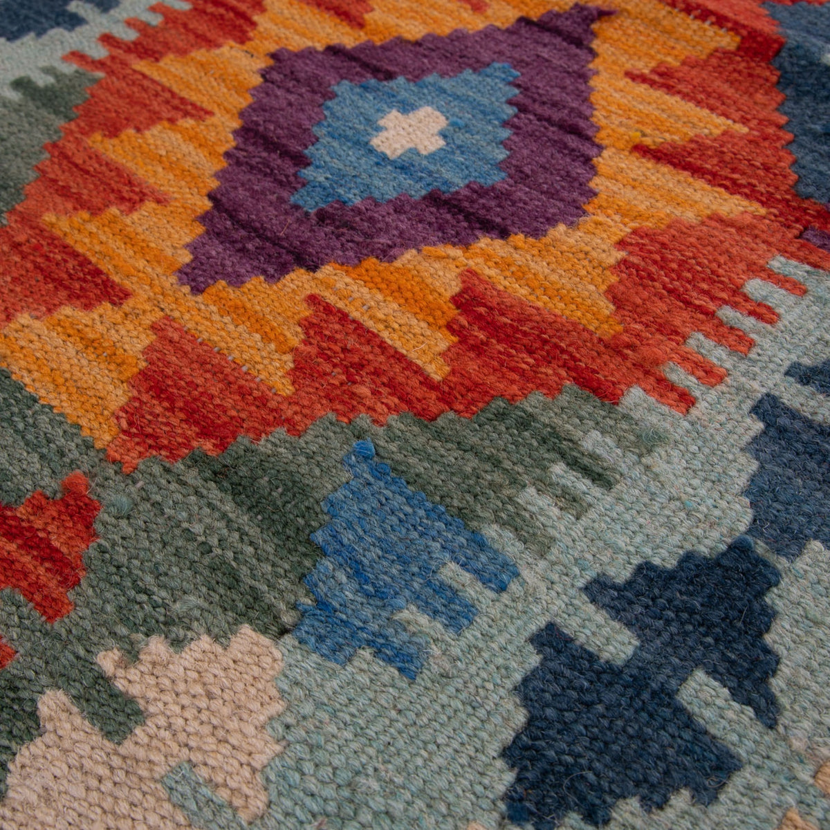 Tavra - (2'4'' x 6'3'') Vintage Turkish Kilim