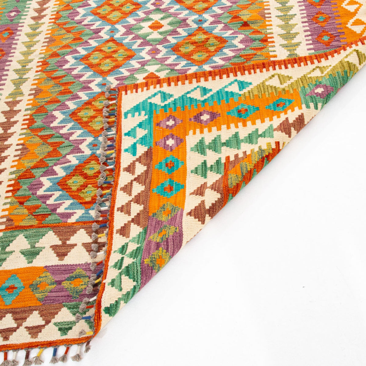 Urozgan - (5' x 6'9'') Vintage Turkish Kilim